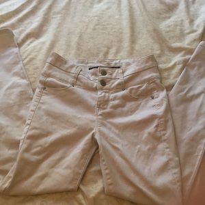 White high waisted skinny jeans